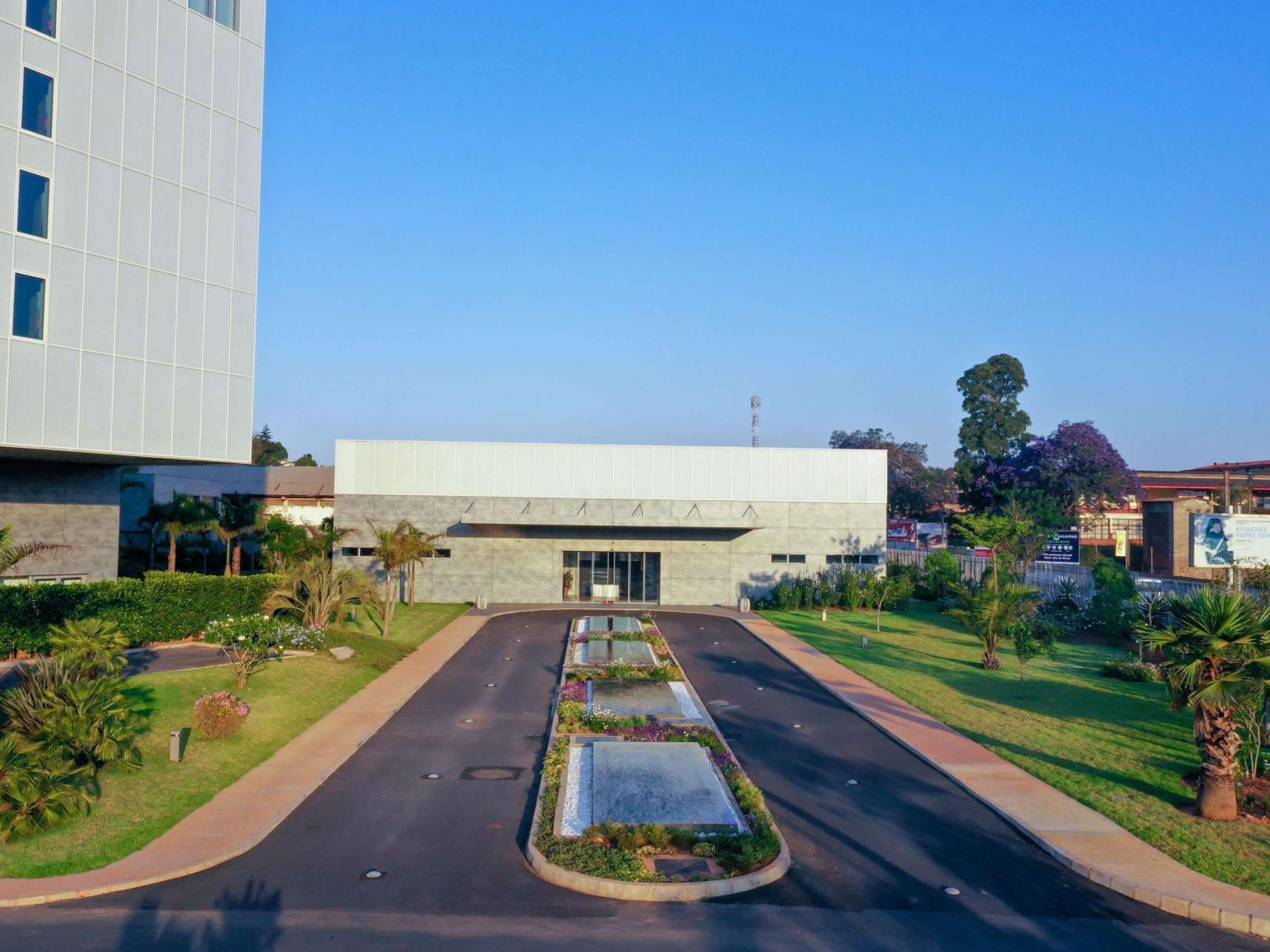 Novotel Convention And Spa Antananarivo Exterior foto